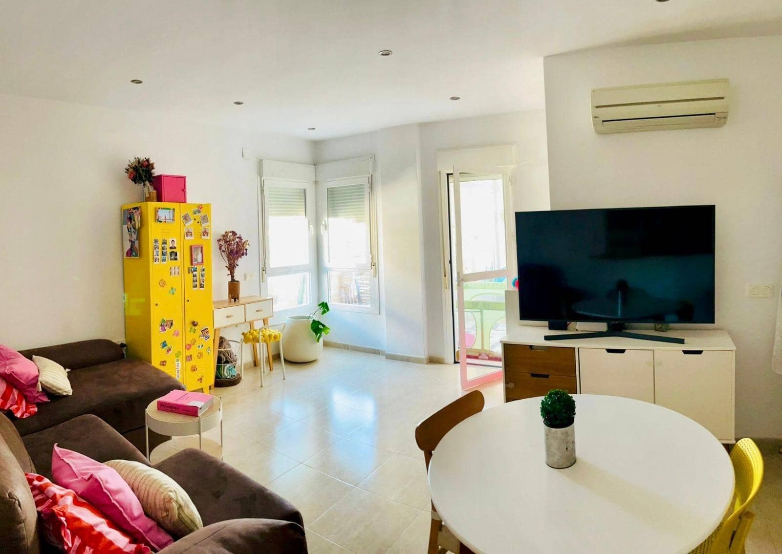 2 soveværelse Lejlighed til salg i Roquetas de Mar med garage - € 165.000 (Ref: 9446503)