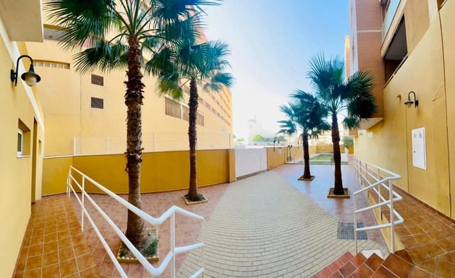 2 soveværelse Lejlighed til salg i Roquetas de Mar med garage - € 165.000 (Ref: 9446503)