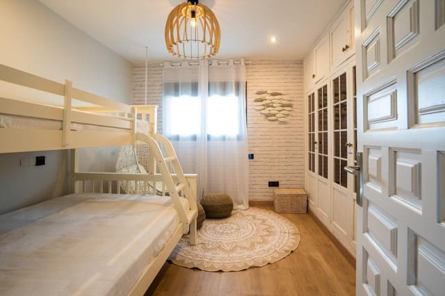 3 soveværelse Lejlighed til salg i Aguadulce (Almeria), Roquetas de Mar med swimmingpool garage - € 385.000 (Ref: 9446504)