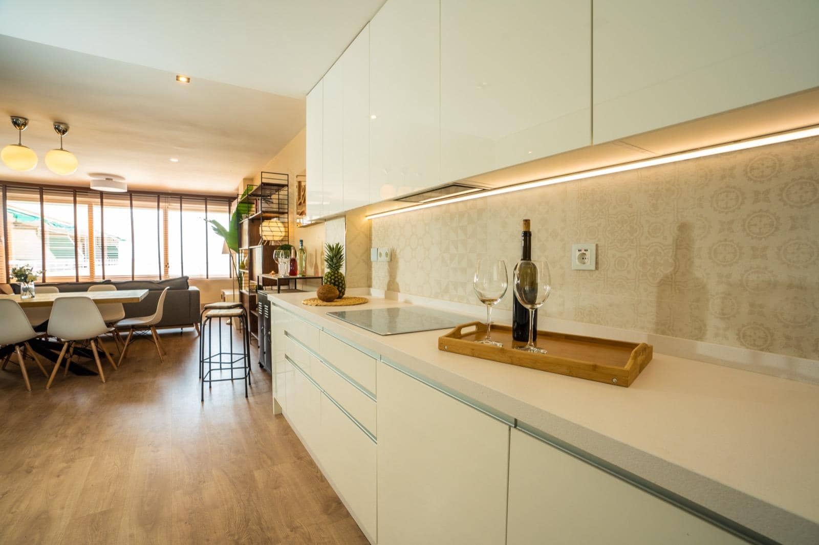 3 soveværelse Lejlighed til salg i Aguadulce (Almeria) med swimmingpool garage - € 385.000 (Ref: 9446504)