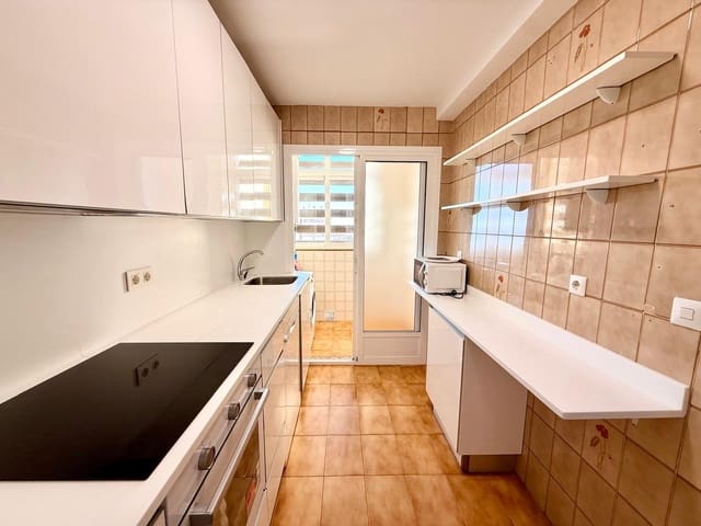 Piso de 3 habitaciones en Aguadulce (Almeria), Roquetas de Mar en alquiler con piscina - 840 € (Ref: 9452256)