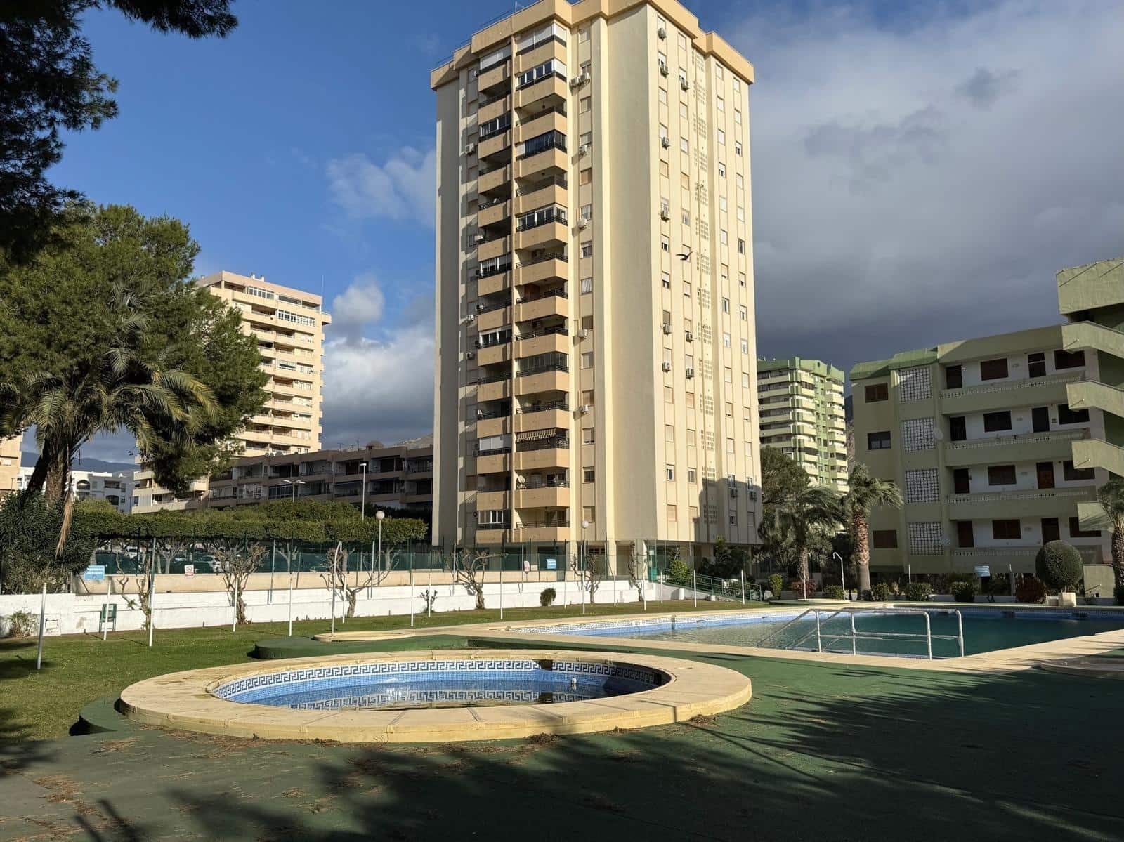 3 sovrum Lägenhet att hyra i Aguadulce (Almeria) med pool - 800 € (Ref: 9452256)