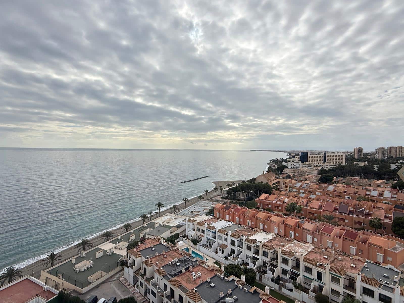 3 slaapkamer Flat te koop in Aguadulce (Almeria) met zwembad - € 385.000 (Ref: 9456444)