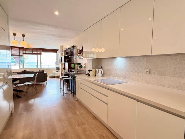 3 slaapkamer Flat te koop in Aguadulce (Almeria), Roquetas de Mar met zwembad garage - € 385.000 (Ref: 9456444)