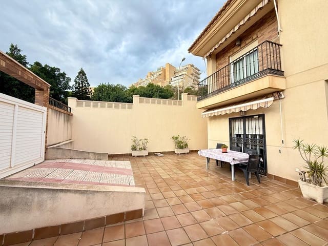 4 makuuhuone Huoneisto myytävänä paikassa Aguadulce (Almeria), Roquetas de Mar mukana uima-altaan - 299 000 € (Ref: 9468562)