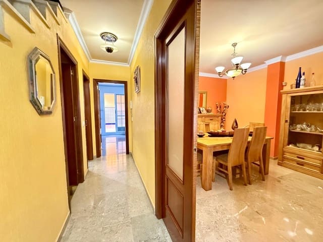 4 camera da letto Villetta a Schiera in vendita in Almería città con garage - 440.000 € (Rif: 9468563)