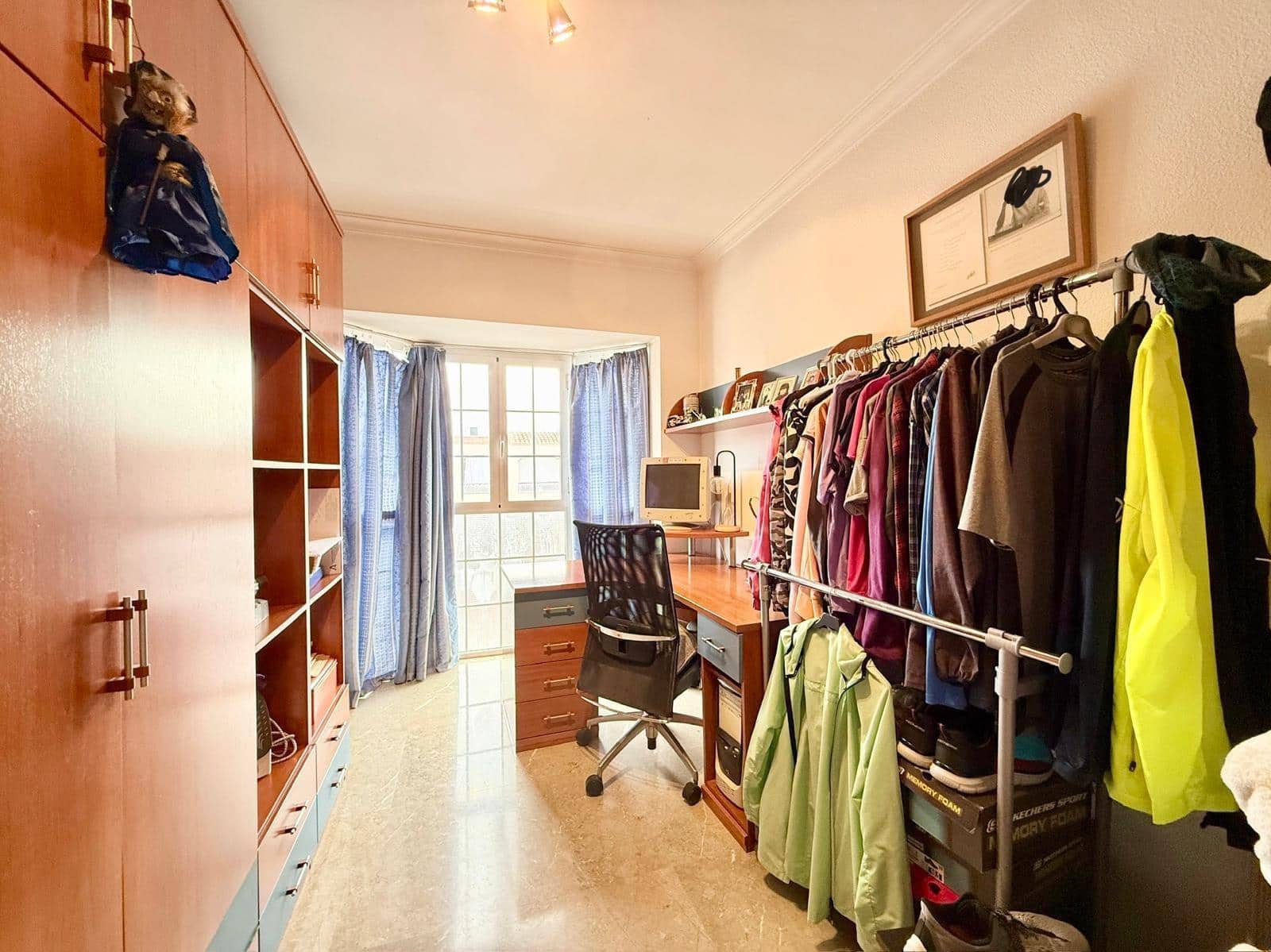 4 slaapkamer Rijtjeshuis te koop in Almeria stad met garage - € 399.000 (Ref: 9468563)