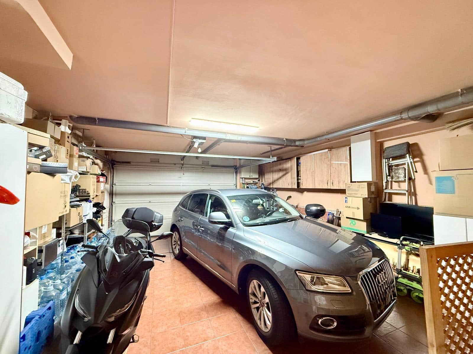 4 slaapkamer Rijtjeshuis te koop in Almeria stad met garage - € 399.000 (Ref: 9468563)