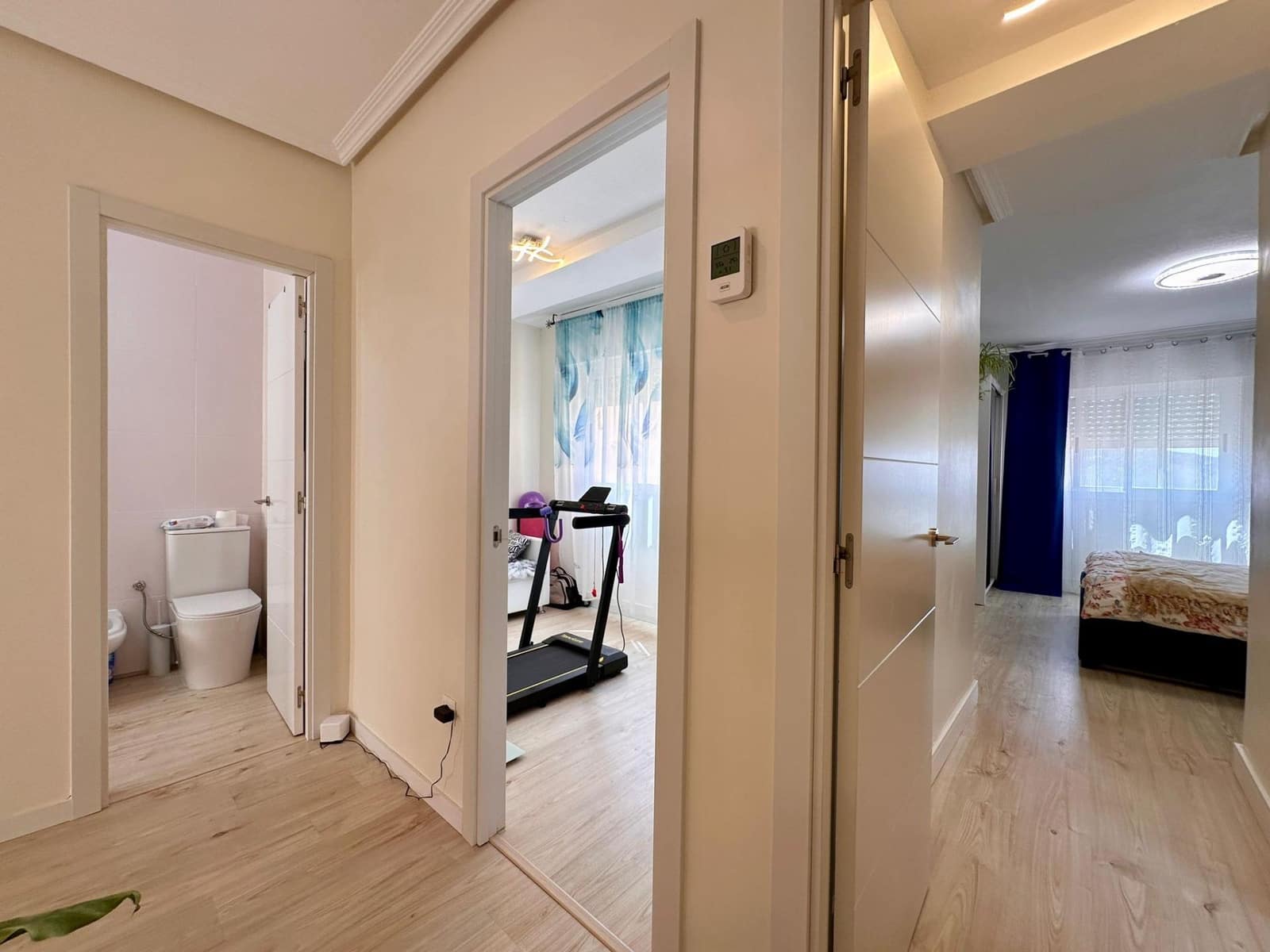 5 slaapkamer Rijtjeshuis te koop in La Envia Golf - € 270.000 (Ref: 9491589)