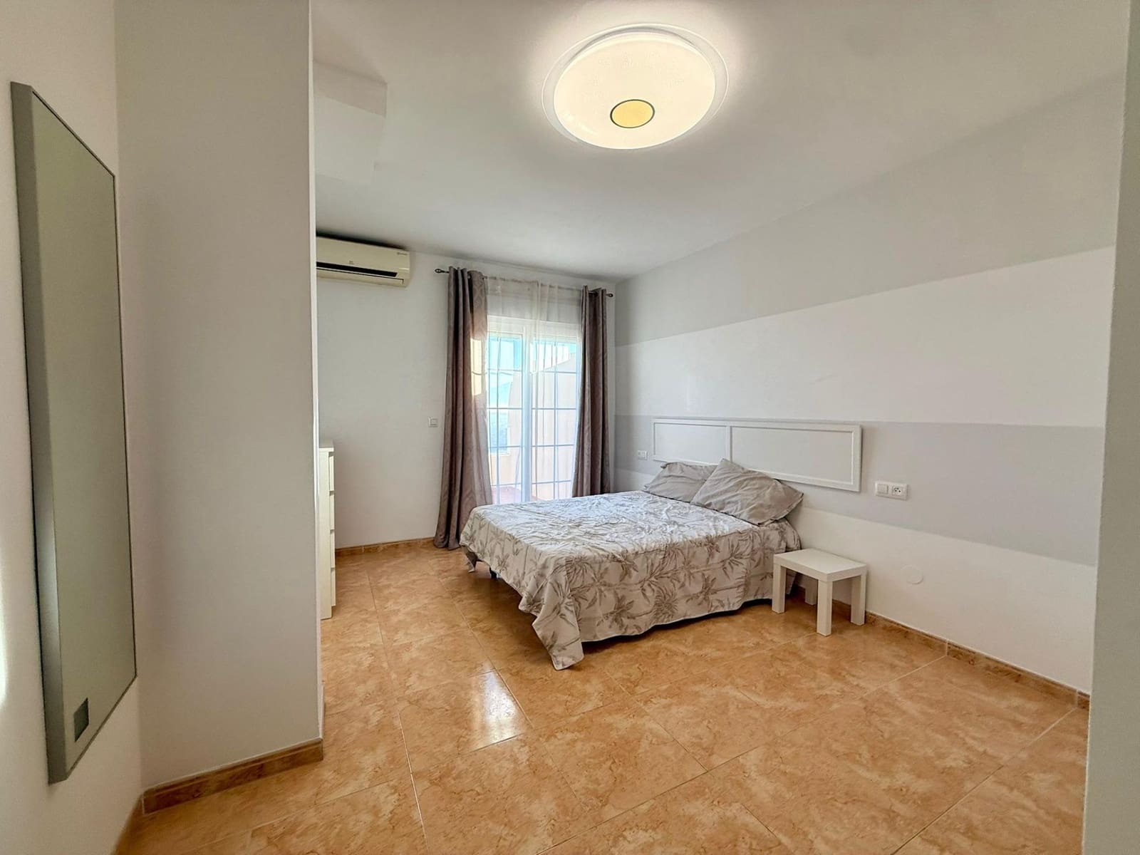 2 bedroom Flat for rent in Aguadulce (Almeria) with pool - € 750 (Ref: 9497525)