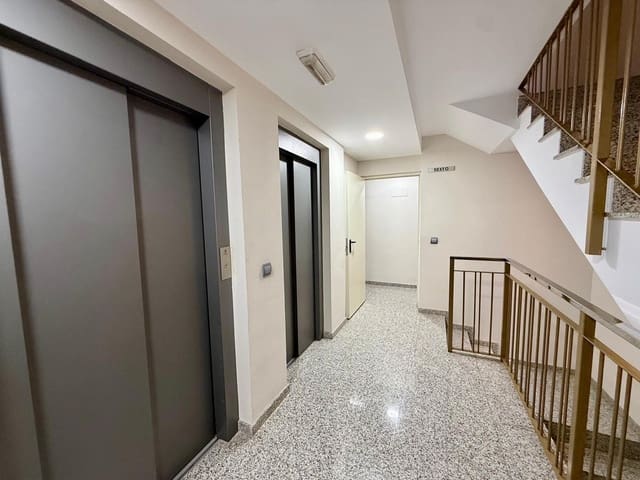 2 soveværelse Lejlighed til salg i Aguadulce (Almeria), Roquetas de Mar med swimmingpool - € 148.000 (Ref: 9504443)