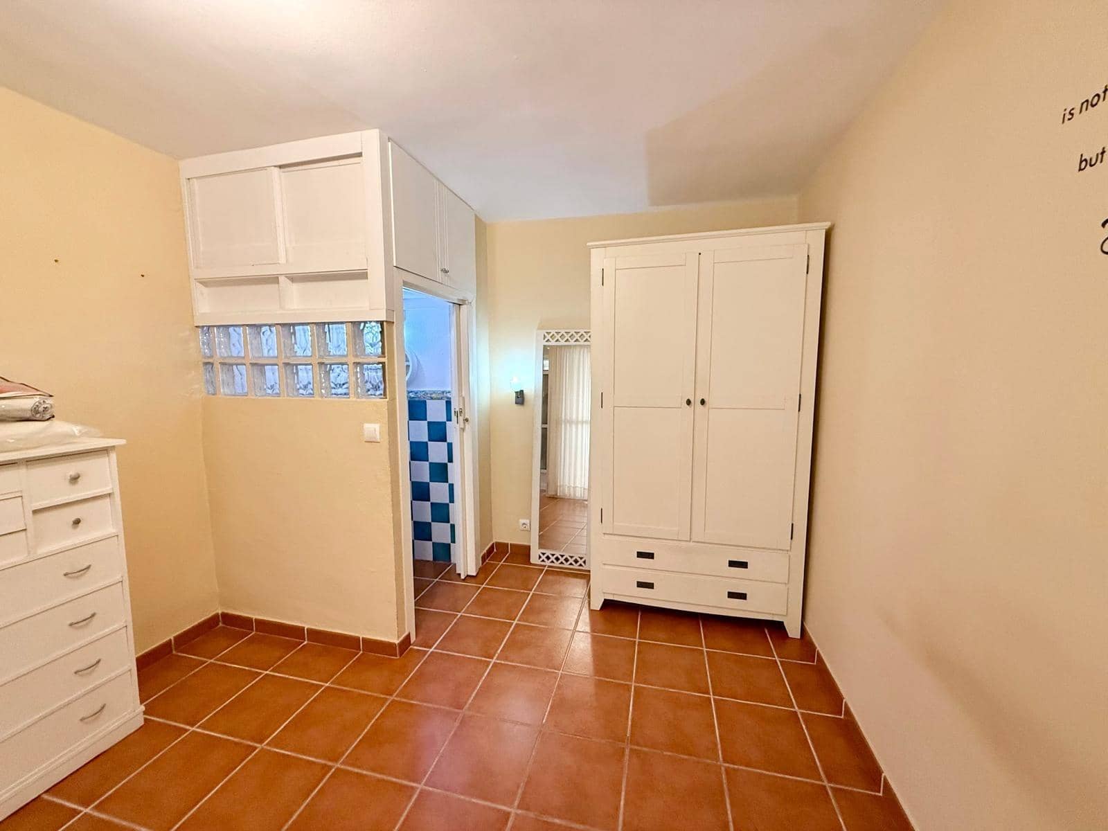 Piso de 3 habitaciones en Almería ciudad en venta - 229.000 € (Ref: 9513527)