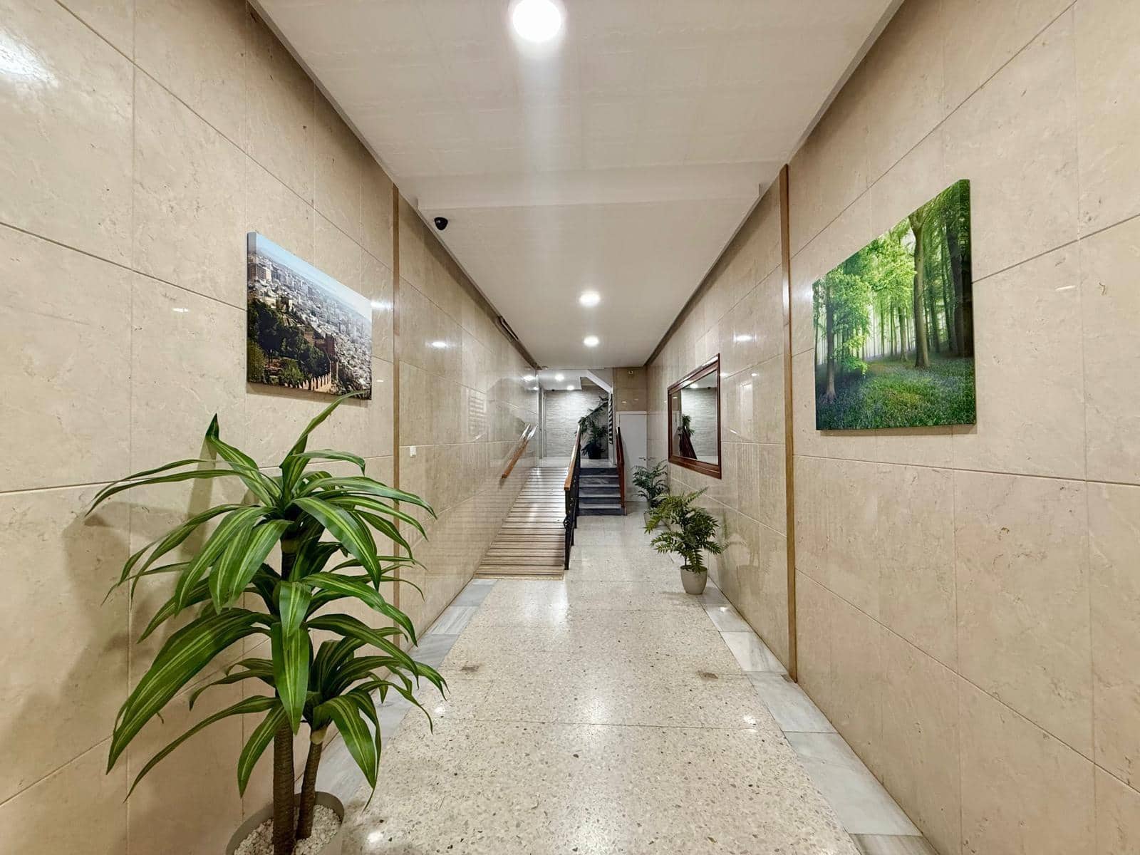 Piso de 3 habitaciones en Almería ciudad en venta - 229.000 € (Ref: 9513527)