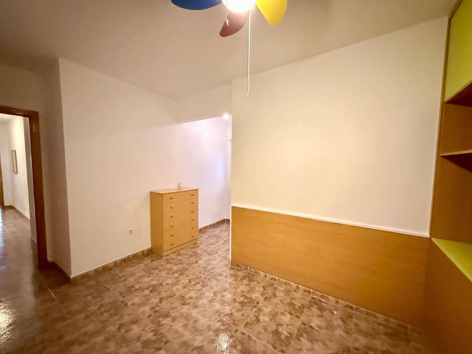 Piso de 3 habitaciones en Aguadulce (Almeria) en alquiler con piscina - 750 € (Ref: 9524462)