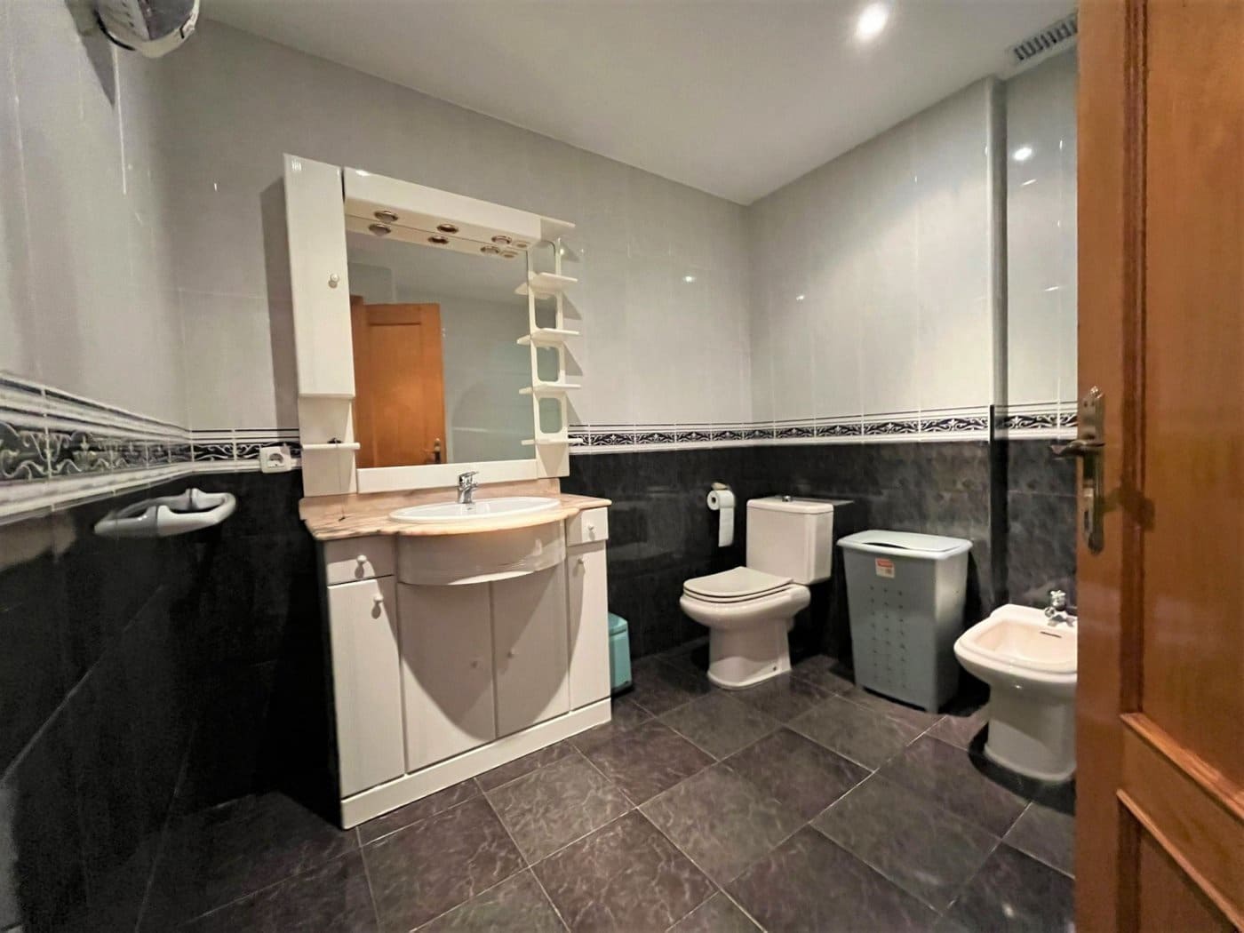 Piso de 3 habitaciones en Aguadulce (Almeria) en alquiler con piscina - 750 € (Ref: 9524462)