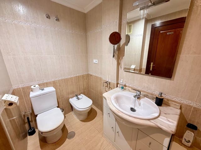 2 camera da letto Appartamento in vendita in Almería città - 200.000 € (Rif: 9527835)