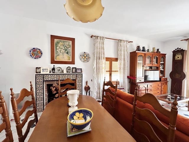 2 soveværelse Villa til salg i Retamar, Almería by med swimmingpool garage - € 350.000 (Ref: 9527836)