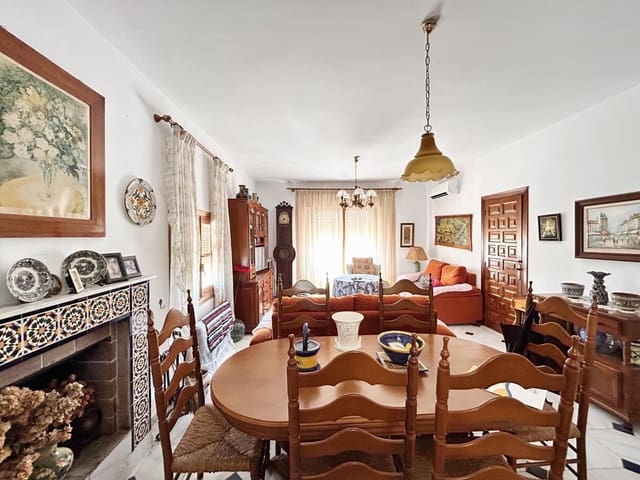 2 soveværelse Villa til salg i Retamar, Almería by med swimmingpool garage - € 350.000 (Ref: 9527836)