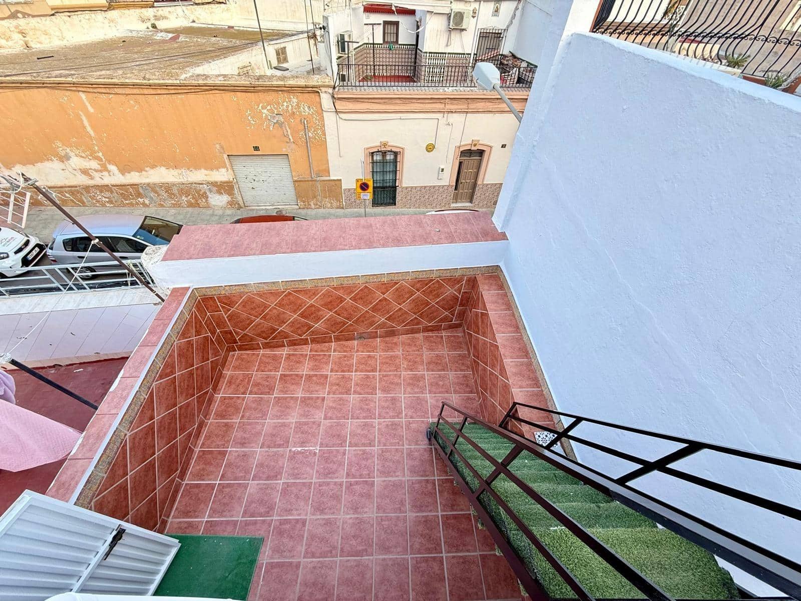3 sovrum Hus att hyra i Almeria stad - 650 € (Ref: 9534062)