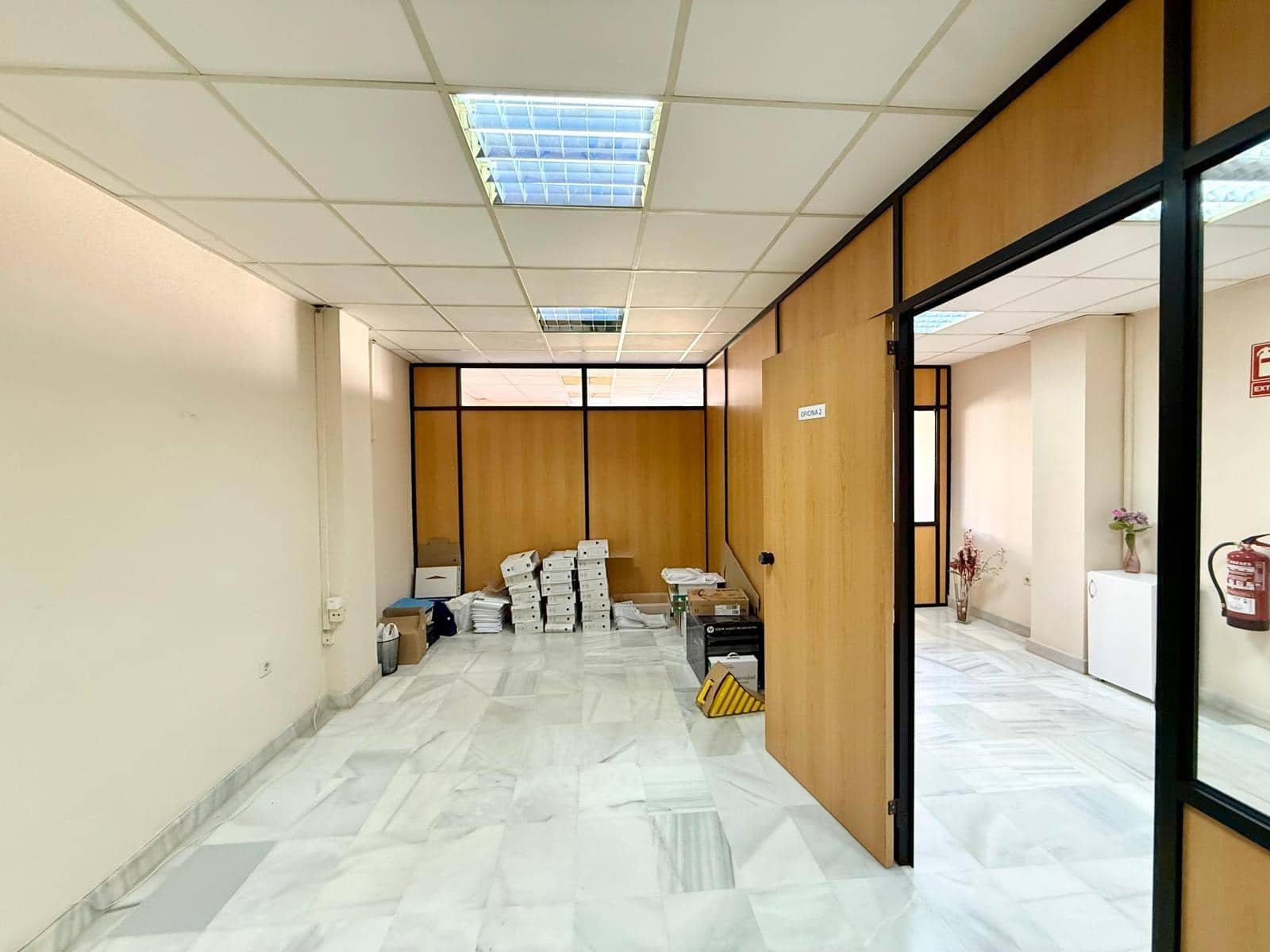 Office for rent in El Ejido - € 300 (Ref: 9541558)