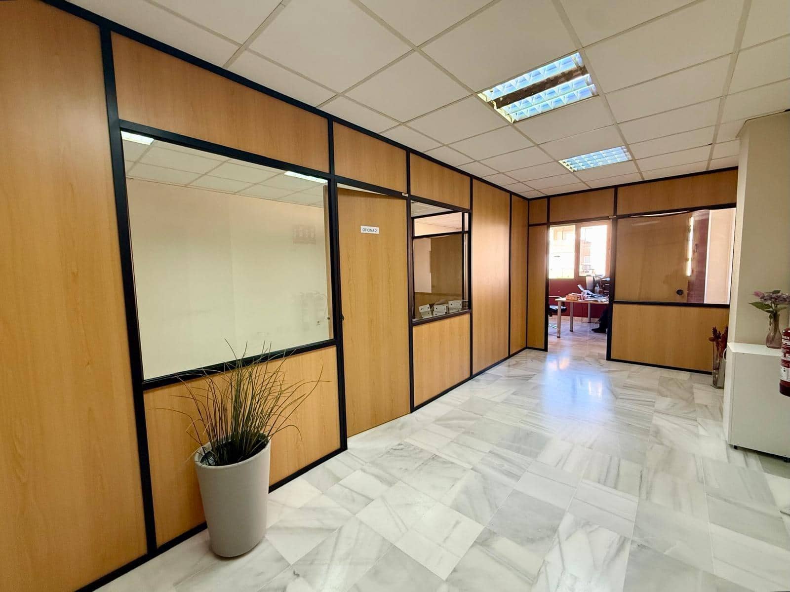 Office for rent in El Ejido - € 300 (Ref: 9541558)