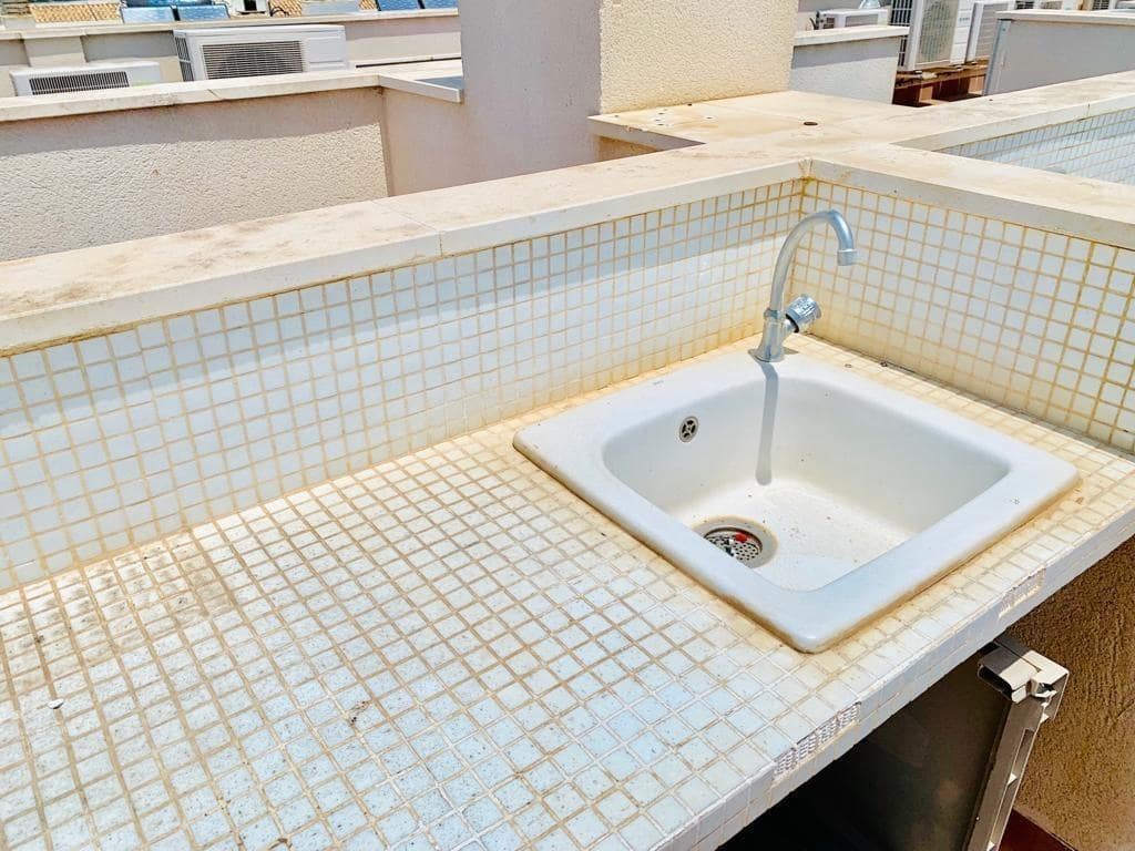 2 soveværelse Lejlighed til leje i Aguadulce (Almeria) - € 700 (Ref: 9551840)