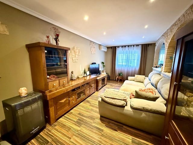 3 slaapkamer Flat te koop in Huércal de Almería met zwembad garage - € 175.000 (Ref: 9571348)