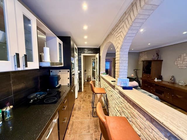 3 slaapkamer Flat te koop in Huércal de Almería met zwembad garage - € 175.000 (Ref: 9571348)