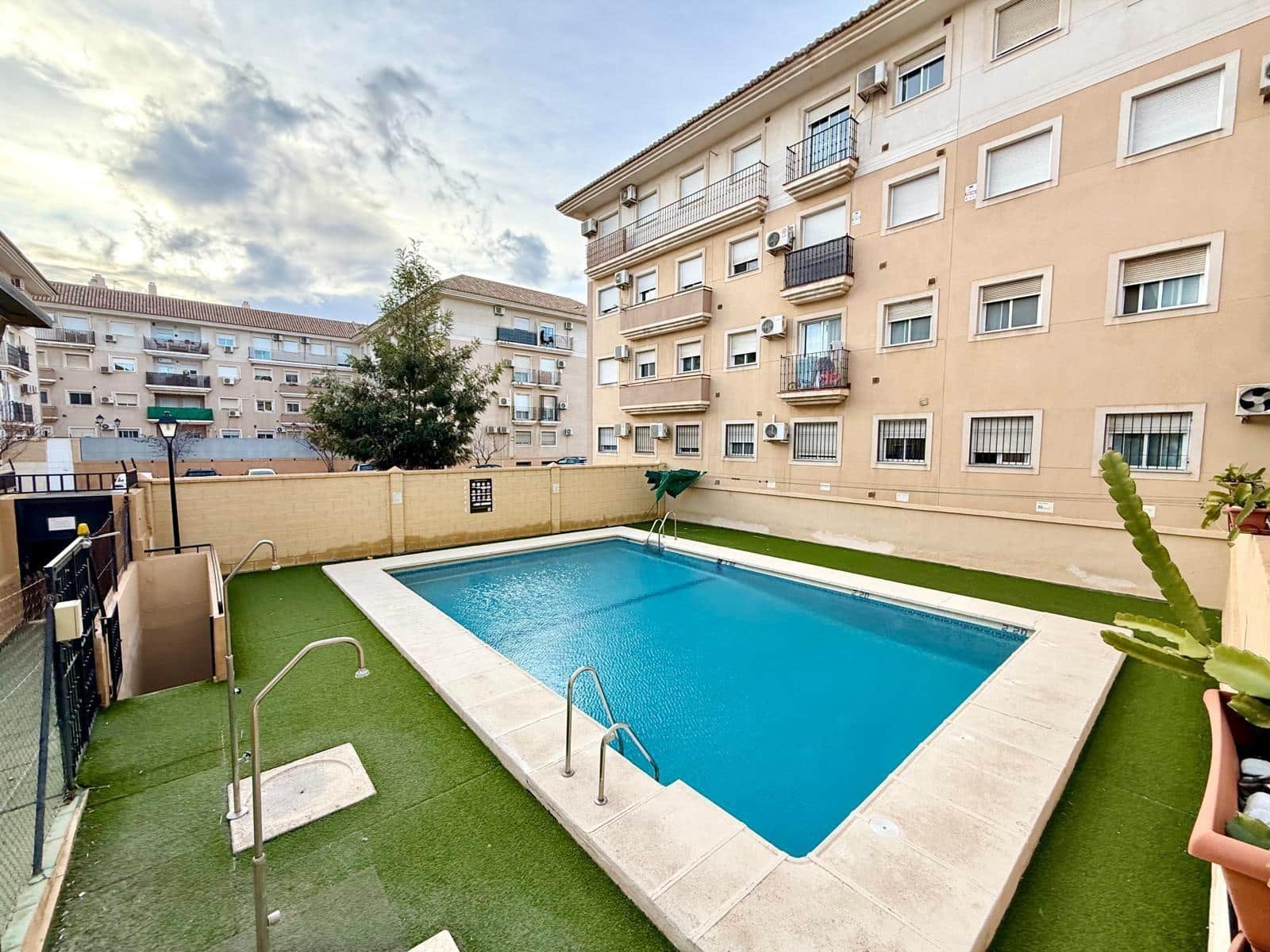 3 sypialnia Mieszkanie na sprzedaż w Huercal de Almeria z basenem garażem - 175 000 € (Ref: 9571348)