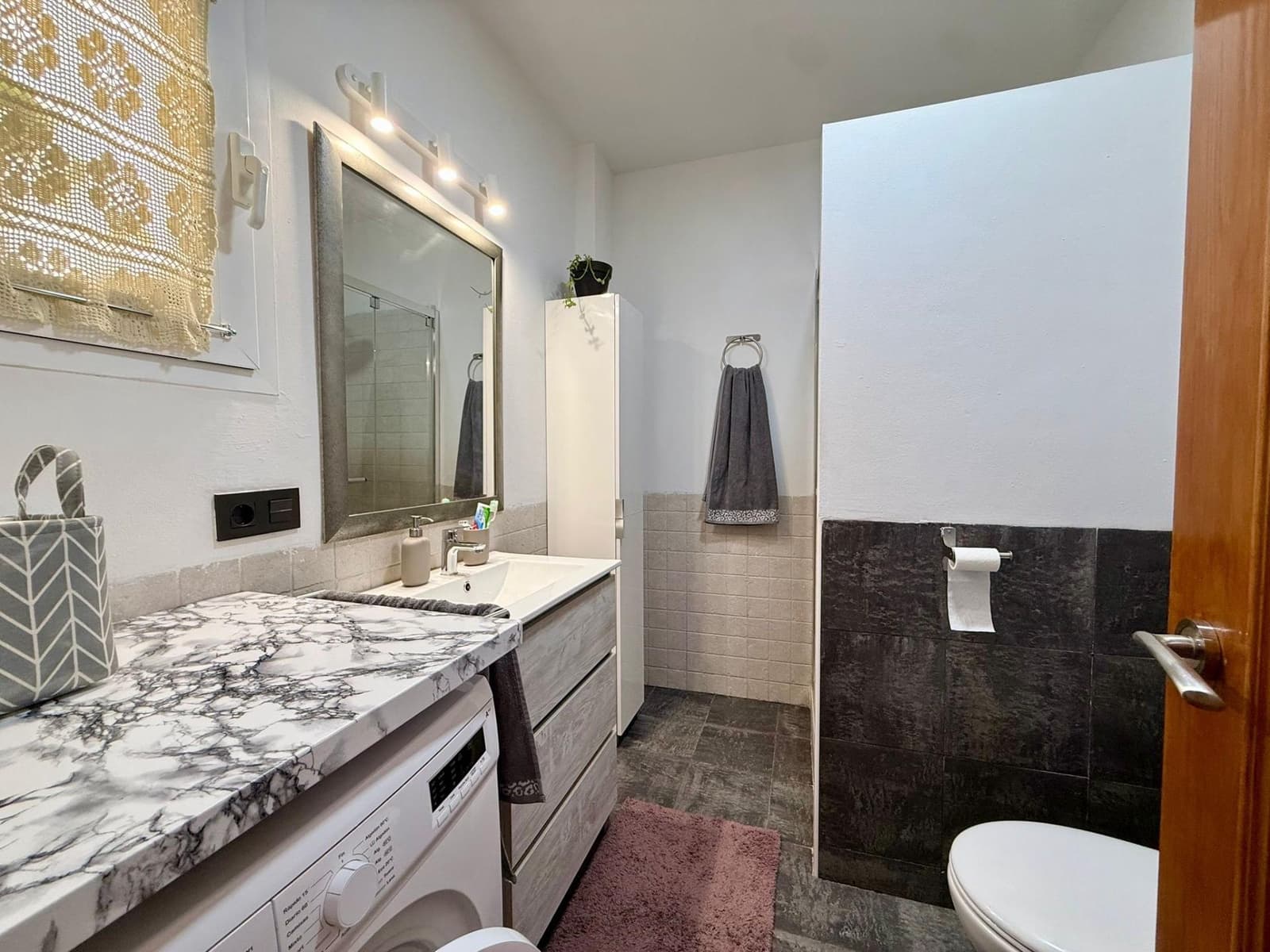 Piso de 1 habitación en Aguadulce (Almeria) en venta con piscina - 110.000 € (Ref: 9571349)