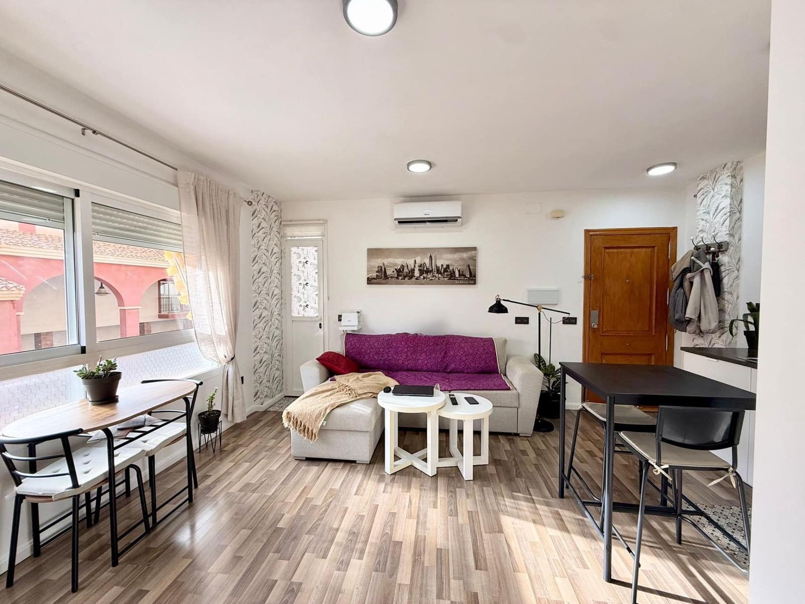 Piso de 1 habitación en Aguadulce (Almeria) en venta con piscina - 110.000 € (Ref: 9571349)