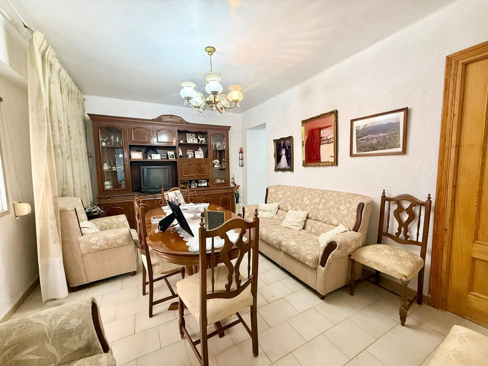 3 bedroom Flat for sale in Almeria city - € 120,000 (Ref: 9583037)