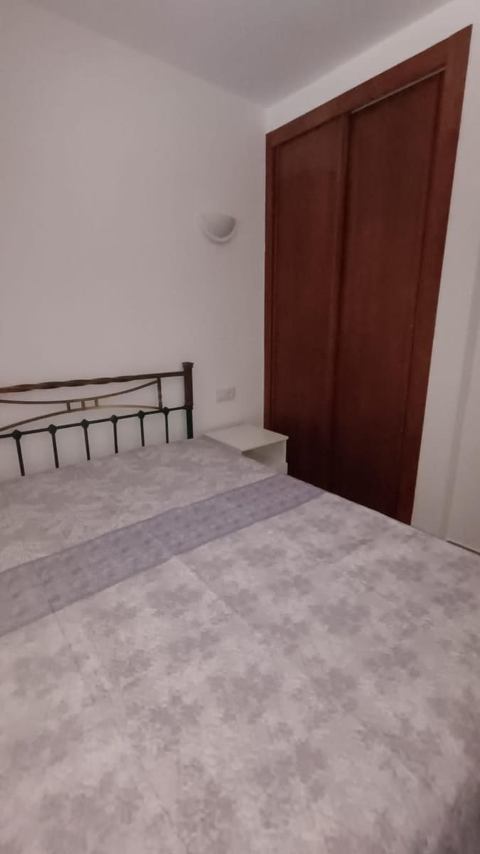 Piso de 2 habitaciones en Aguadulce (Almeria) en alquiler con piscina - 700 € (Ref: 9605150)