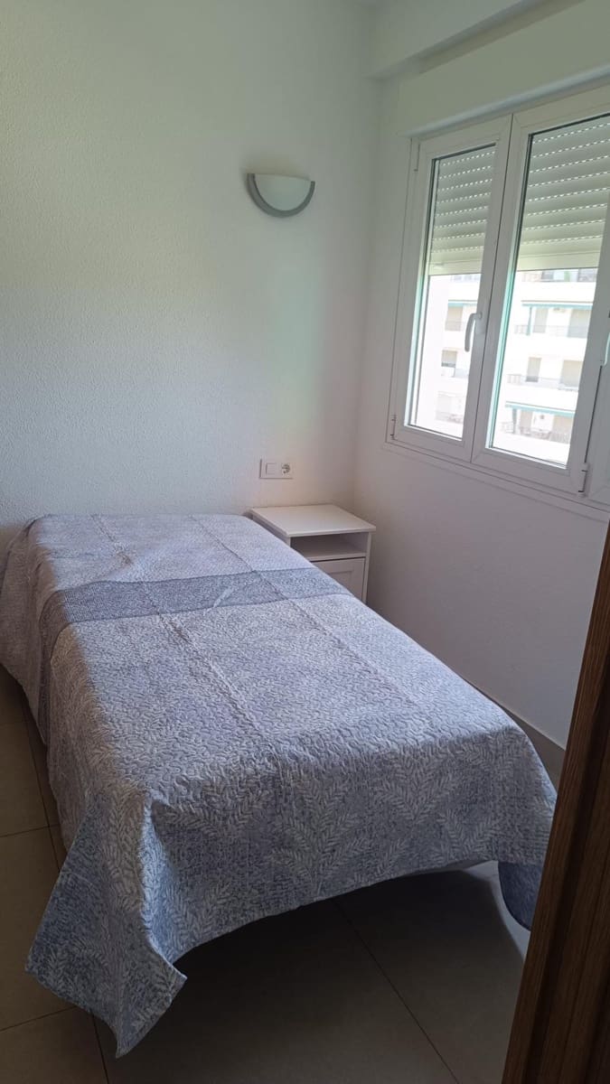 Piso de 2 habitaciones en Aguadulce (Almeria) en alquiler con piscina - 700 € (Ref: 9605150)