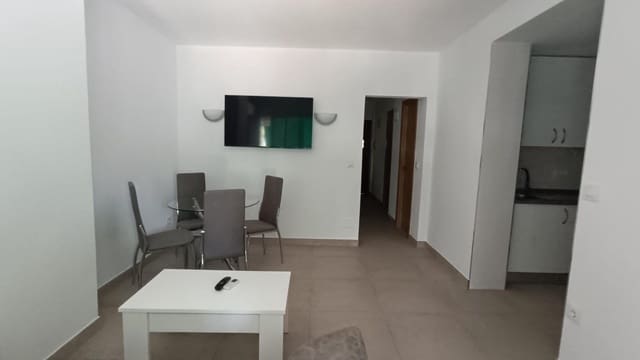 Piso de 2 habitaciones en Aguadulce (Almeria), Roquetas de Mar en alquiler con piscina - 700 € (Ref: 9605150)