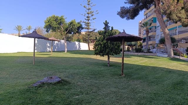 Piso de 2 habitaciones en Aguadulce (Almeria), Roquetas de Mar en alquiler con piscina - 700 € (Ref: 9605150)