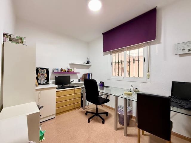 3 quarto Apartamento para venda em El Parador de las Hortichuelas, Roquetas de Mar - 142 000 € (Ref: 9605151)