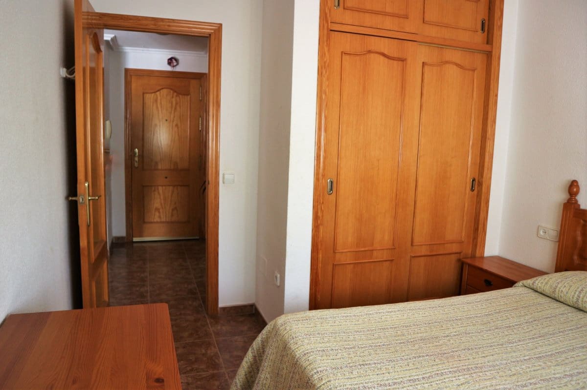 Appartement de 1 chambre à louer à Aguadulce (Almeria) - 500 € (Ref: 9608200)