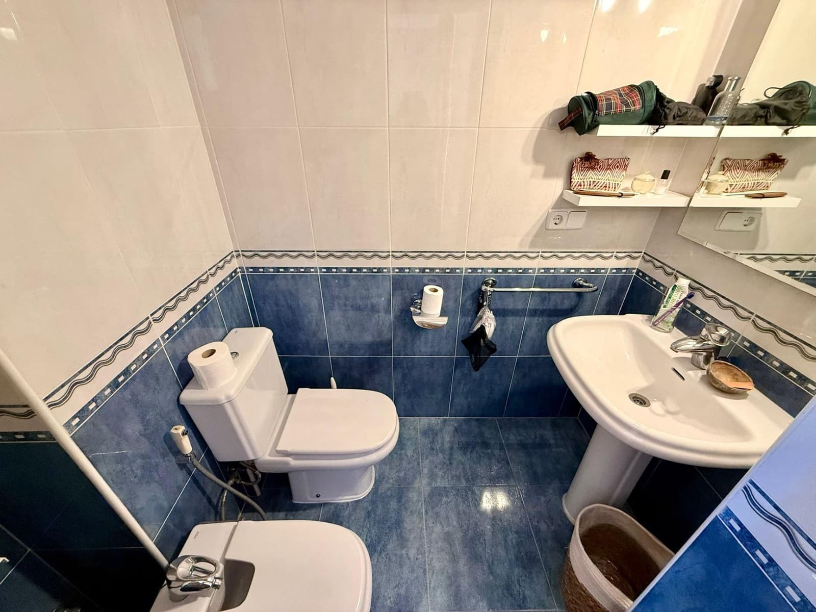 2 bedroom Flat for sale in Aguadulce (Almeria) with pool - € 210,000 (Ref: 9616028)