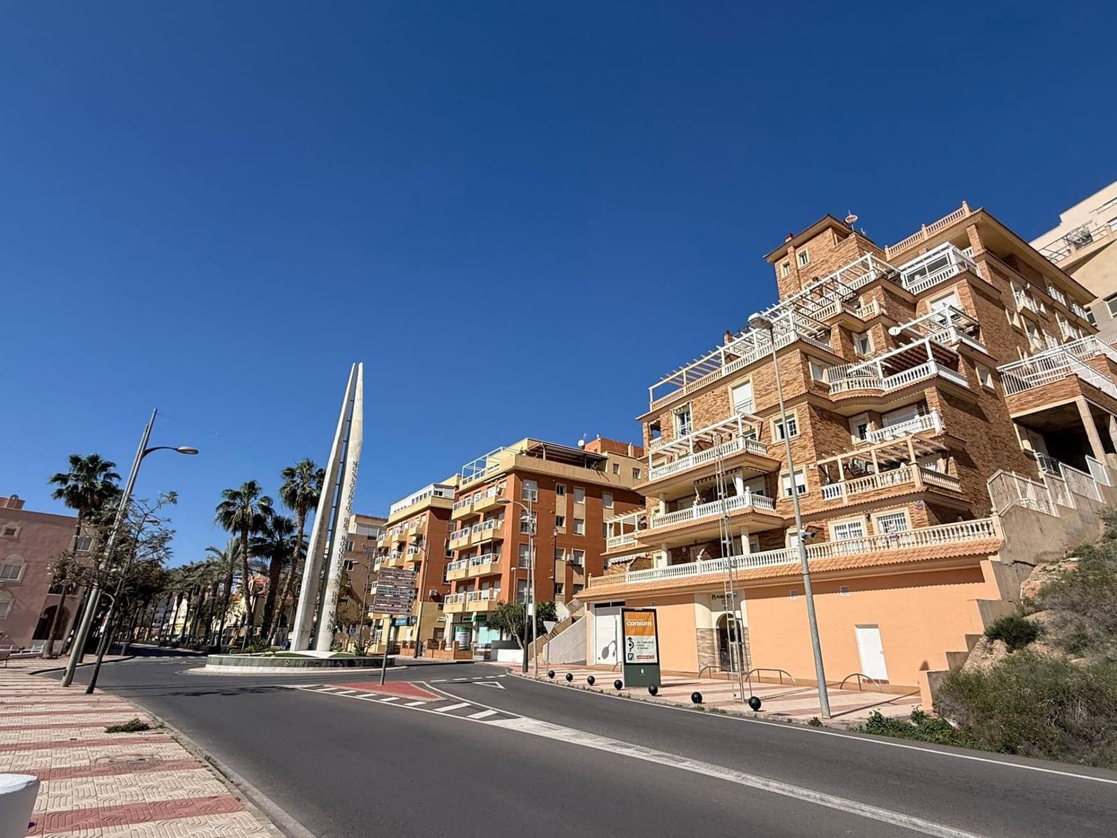 2 bedroom Flat for sale in Aguadulce (Almeria) with pool - € 210,000 (Ref: 9616028)