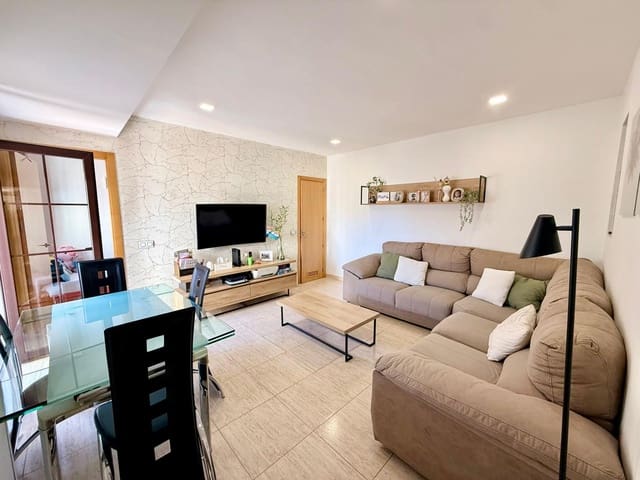 3 slaapkamer Flat te koop in Aguadulce (Almeria), Roquetas de Mar - € 195.000 (Ref: 9619445)