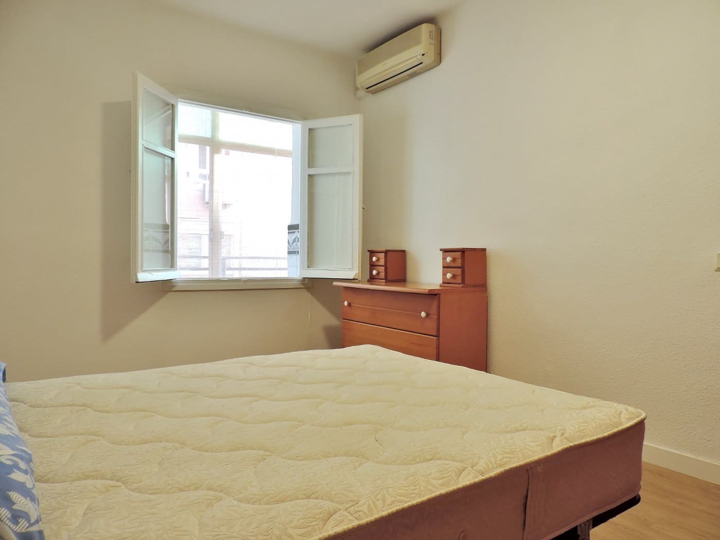 3 Zimmer Wohnung zu vermieten in Almeria Stadt - 500 € (Ref: 9630219)