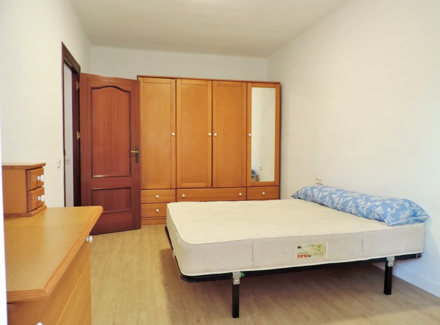 3 Zimmer Wohnung zu vermieten in Almeria Stadt - 500 € (Ref: 9630219)