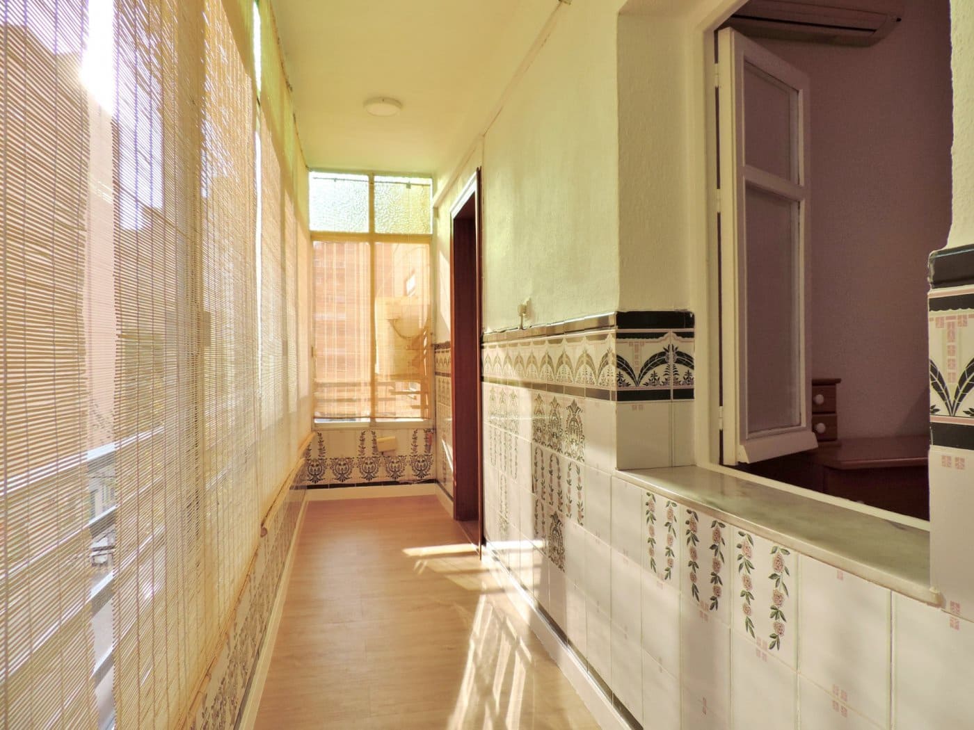 3 Zimmer Wohnung zu vermieten in Almeria Stadt - 500 € (Ref: 9630219)