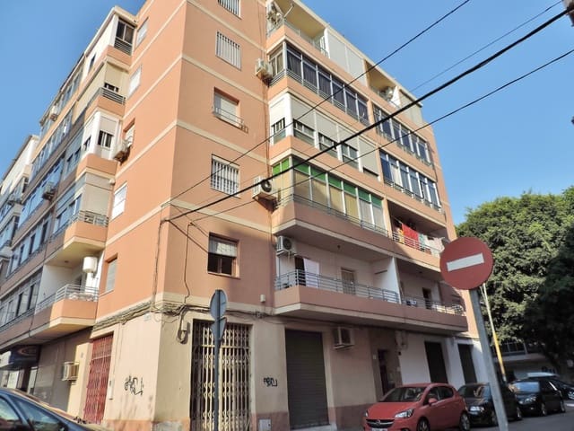 3 Zimmer Wohnung zu vermieten in Almería Stadt - 500 € (Ref: 9630219)