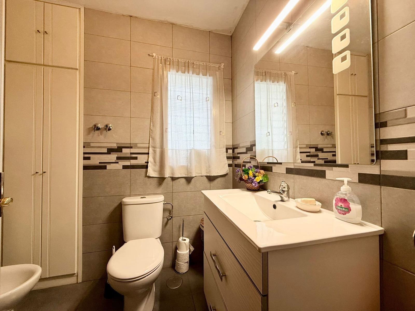 Piso de 3 habitaciones en Almería ciudad en venta - 199.000 € (Ref: 9637741)