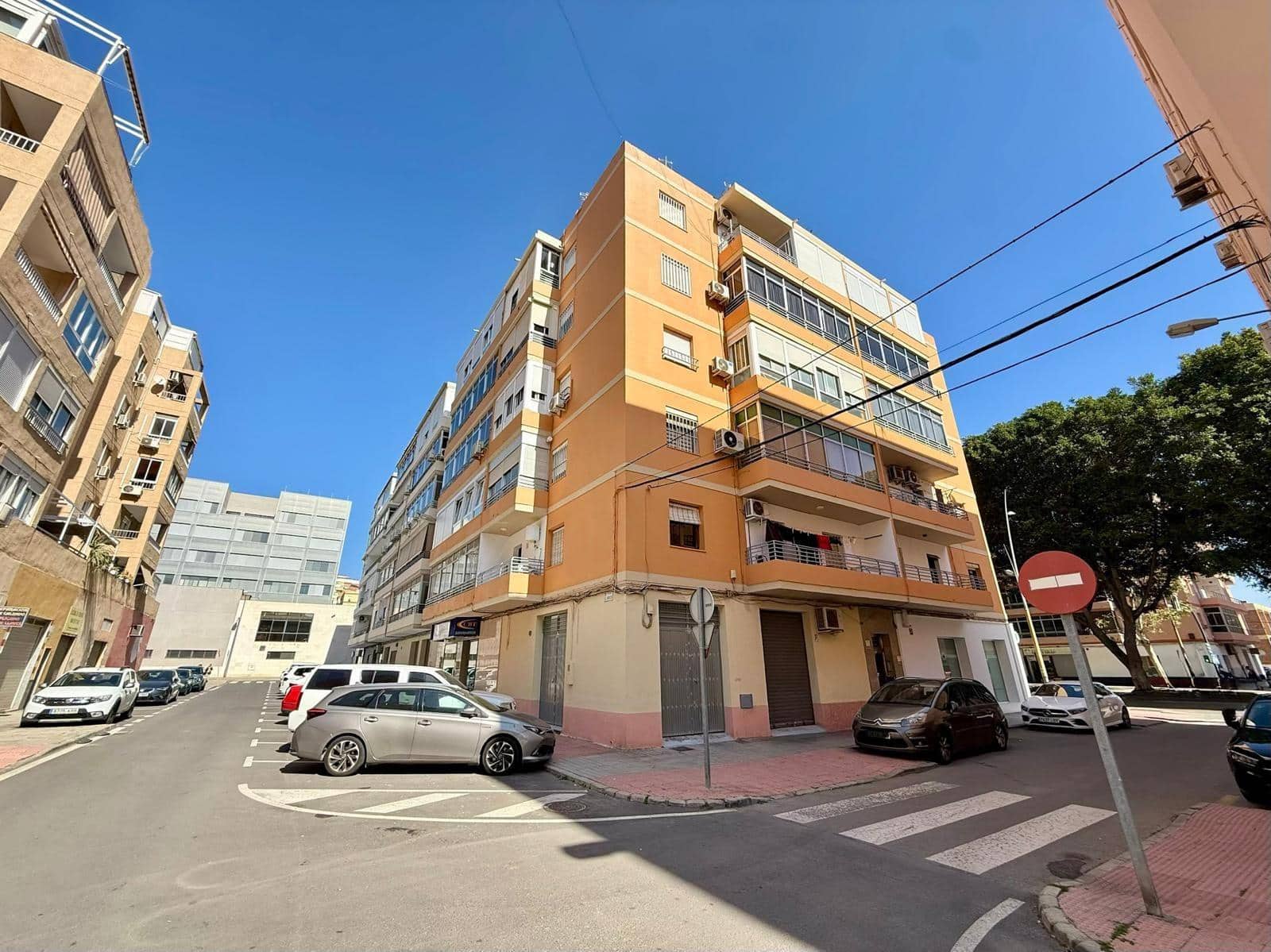 3 soveværelse Lejlighed til salg i Almeria by - € 174.900 (Ref: 9637741)