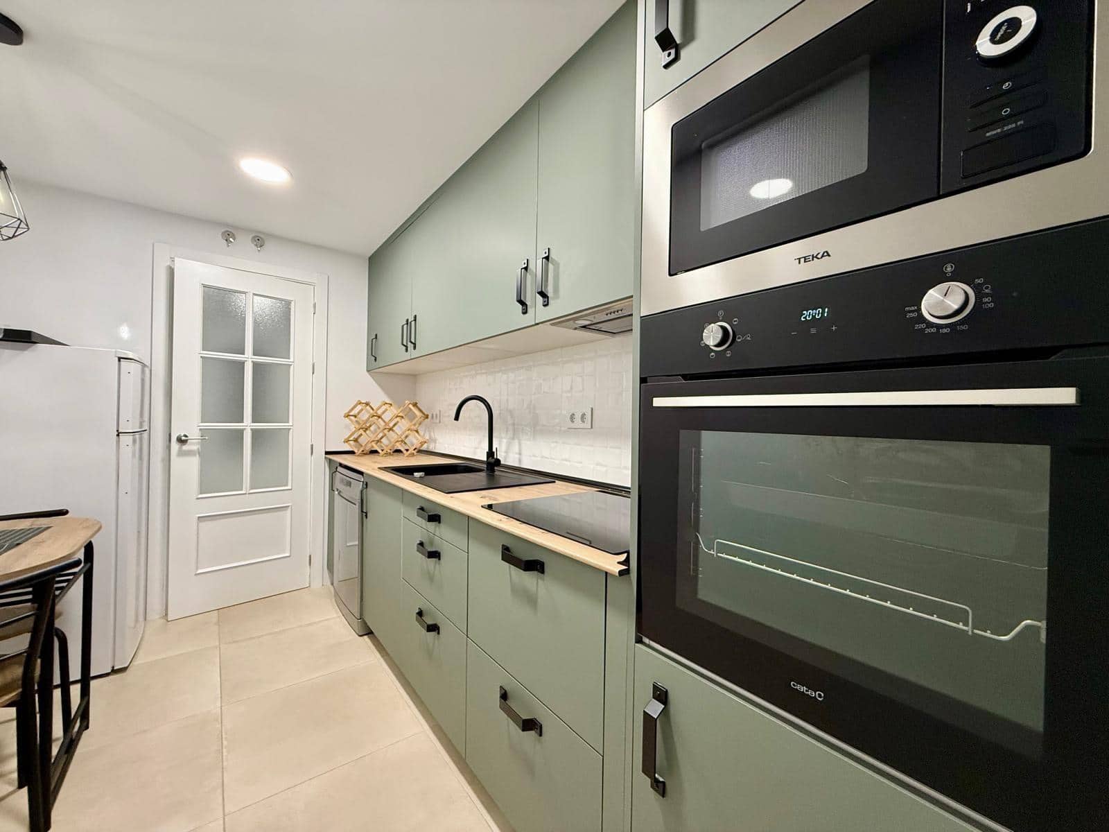 2 Zimmer Wohnung zu vermieten in Aguadulce (Almeria) mit Pool Garage - 850 € (Ref: 9656236)