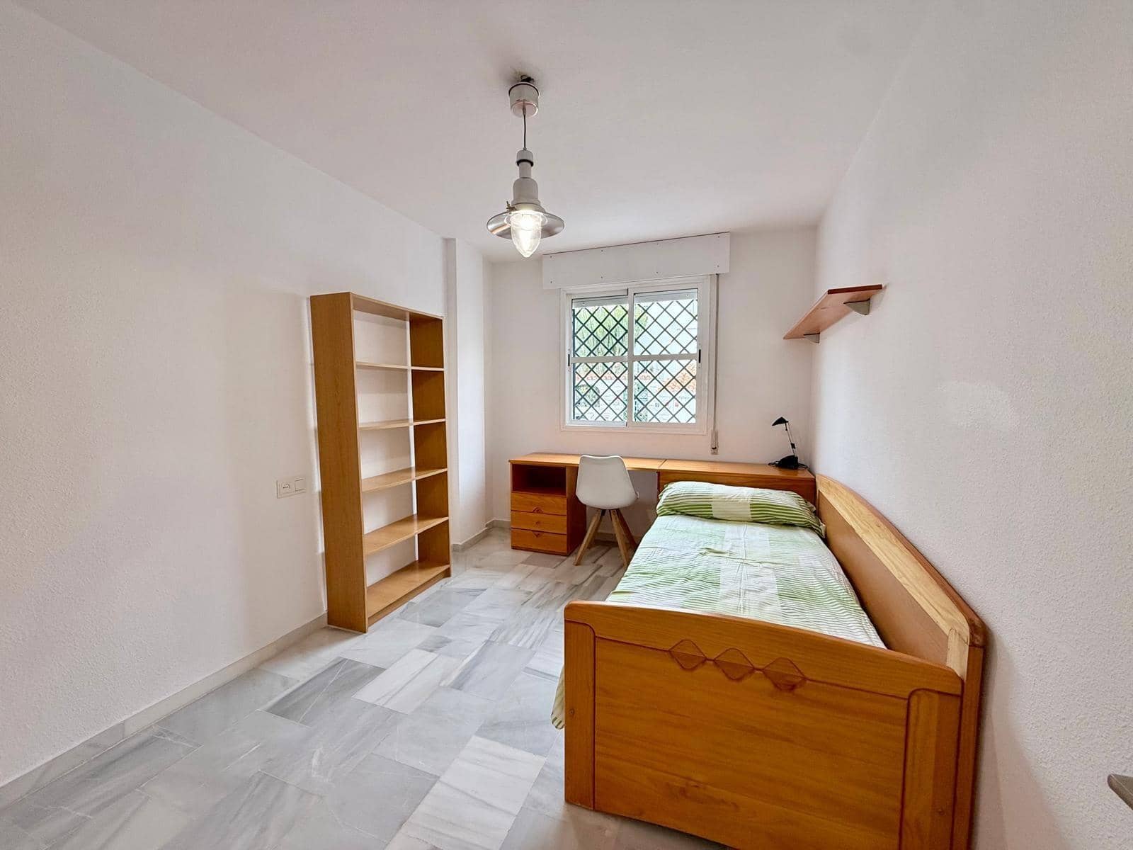 2 Zimmer Wohnung zu vermieten in Aguadulce (Almeria) mit Pool Garage - 850 € (Ref: 9656236)