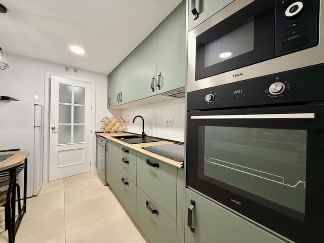 2 bedroom Flat for rent in Aguadulce (Almeria), Roquetas de Mar with pool garage - € 850 (Ref: 9656236)